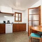 Hébergement de vacances House Walking Distance To By Renthousing *