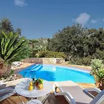 Hébergement de vacances House Walking Distance To By Renthousing