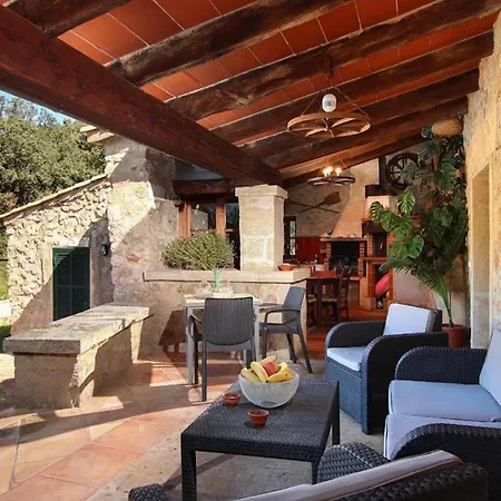 House Walking Distance To By Renthousing