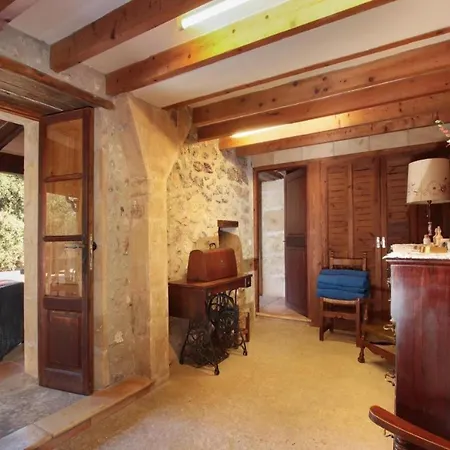 House Walking Distance To By Renthousing Pollenca