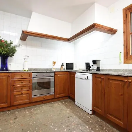 House Walking Distance To By Renthousing Pollenca