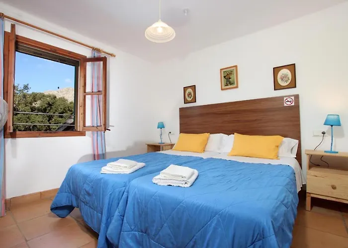 House Walking Distance To By Renthousing