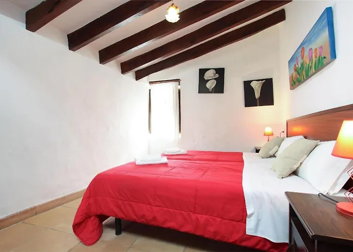 Vakantiehuis House Walking Distance To By Renthousing *